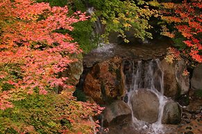 1000 Years of Tradition - Akiu Onsen Sakan