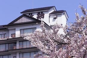 1000 Years of Tradition - Akiu Onsen Sakan