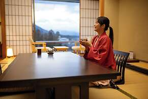 1000 Years of Tradition - Akiu Onsen Sakan