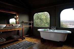 Buffelsdrift Game Lodge