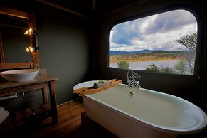 Buffelsdrift Game Lodge