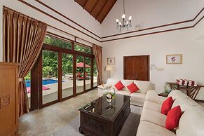 Indra Maya Pool Villas