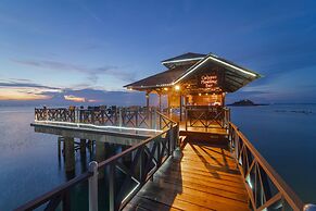 Indra Maya Pool Villas