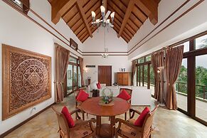 Indra Maya Pool Villas