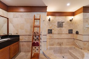 Indra Maya Pool Villas