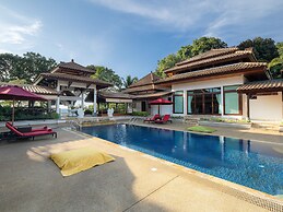 Indra Maya Pool Villas