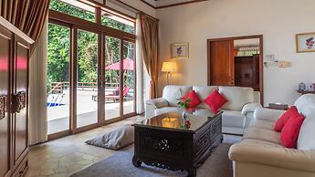 Indra Maya Pool Villas