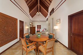 Indra Maya Pool Villas