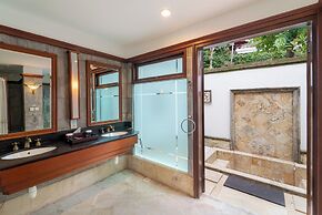 Indra Maya Pool Villas