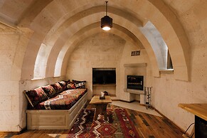 Cappadocia Cave Suites Adult Only +12