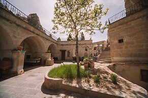 Cappadocia Cave Suites Adult Only +12