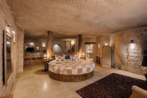 Cappadocia Cave Suites