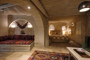 Cappadocia Cave Suites Adult Only +12