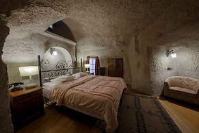 Cappadocia Cave Suites Adult Only +12