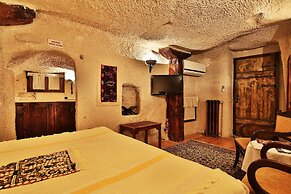 Cappadocia Cave Suites Adult Only +12