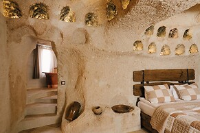 Cappadocia Cave Suites Adult Only +12