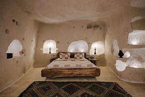 Cappadocia Cave Suites