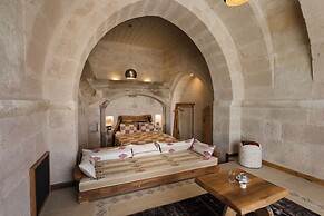 Cappadocia Cave Suites Adult Only +12