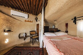 Cappadocia Cave Suites Adult Only +12
