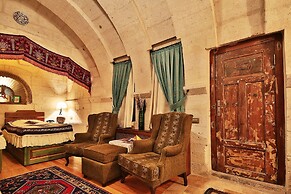 Cappadocia Cave Suites Adult Only +12