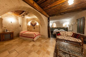 Cappadocia Cave Suites Adult Only +12