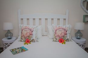 Aan de Oever Guesthouse