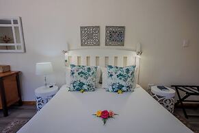 Aan de Oever Guesthouse