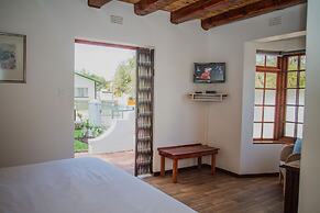 Aan de Oever Guesthouse