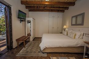 Aan de Oever Guesthouse