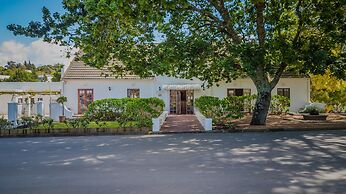 Aan de Oever Guesthouse