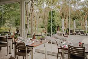 Aan de Oever Guesthouse