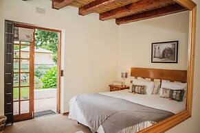 Aan de Oever Guesthouse