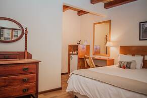 Aan de Oever Guesthouse