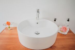 Aan de Oever Guesthouse