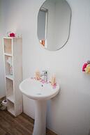 Aan de Oever Guesthouse