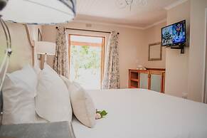 Aan de Oever Guesthouse