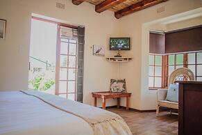 Aan de Oever Guesthouse