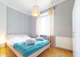 Old Town Kanonia Hostel & Apartments