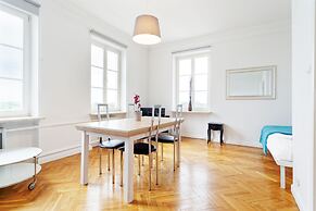 Old Town Kanonia Hostel & Apartments