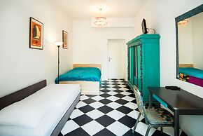 Old Town Kanonia Hostel & Apartments