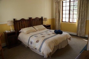 Inkwenkwezi Private Game Reserve