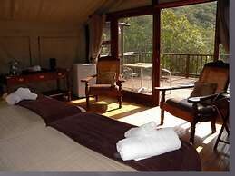 Inkwenkwezi Private Game Reserve