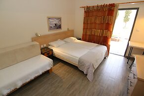 Kibbutz Ashdot Yaacov Ichud Country Lodging