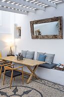 F Fine Suites- Adults Only