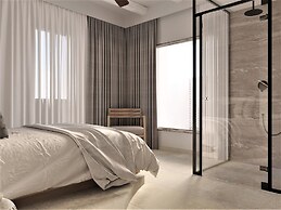 F Fine Suites- Adults Only