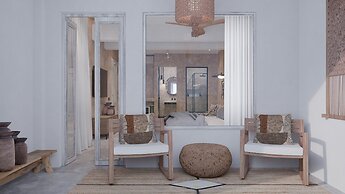 F Fine Suites- Adults Only