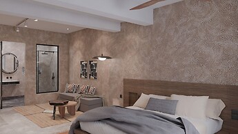 F Fine Suites- Adults Only