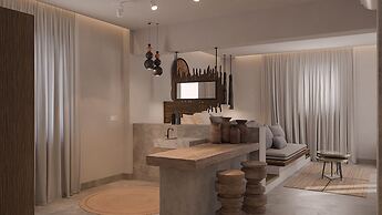 F Fine Suites- Adults Only