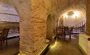 Palacio Mariana Pineda Hotel