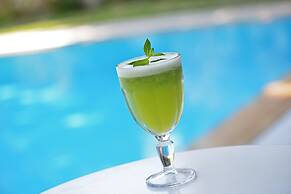 Alacati Zeytin Konak Hotel